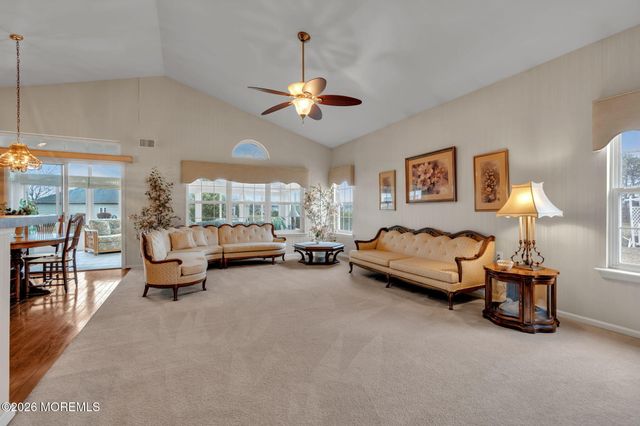 21 Trevi Court, Manchester, NJ 08759