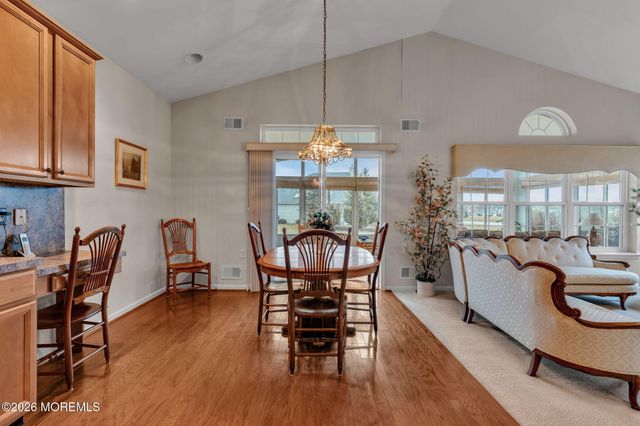 21 Trevi Court, Manchester, NJ 08759