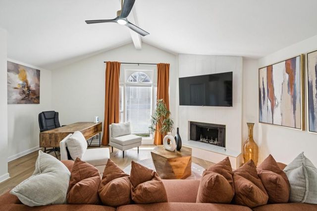 1810 Fairoaks Place, Decatur, GA 30033