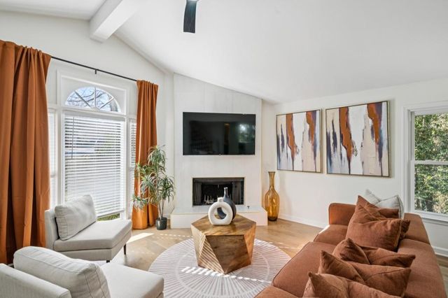 1810 Fairoaks Place, Decatur, GA 30033