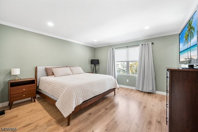 31 Angela Way, Berkeley Heights Twp., NJ 07922