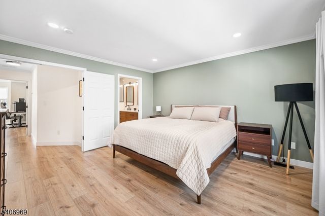 31 Angela Way, Berkeley Heights Twp., NJ 07922