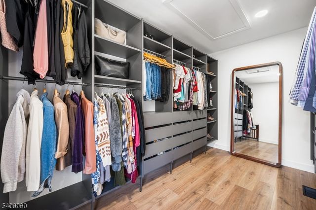 31 Angela Way, Berkeley Heights Twp., NJ 07922