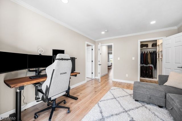 31 Angela Way, Berkeley Heights Twp., NJ 07922