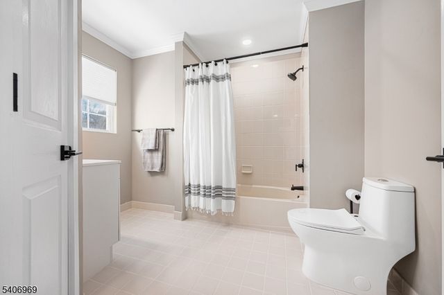 31 Angela Way, Berkeley Heights Twp., NJ 07922