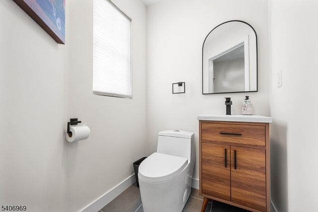 31 Angela Way, Berkeley Heights Twp., NJ 07922