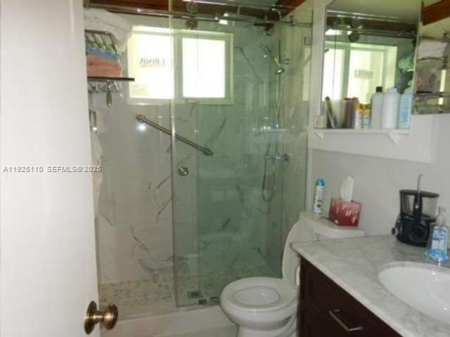 29 Bonefish Ave, Key Largo, FL 33037