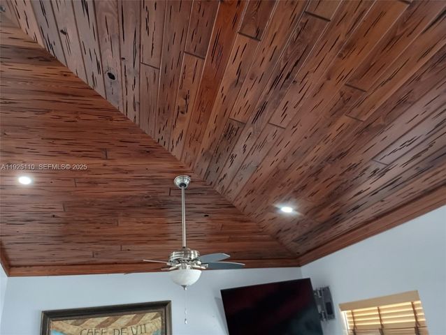 29 Bonefish Ave, Key Largo, FL 33037