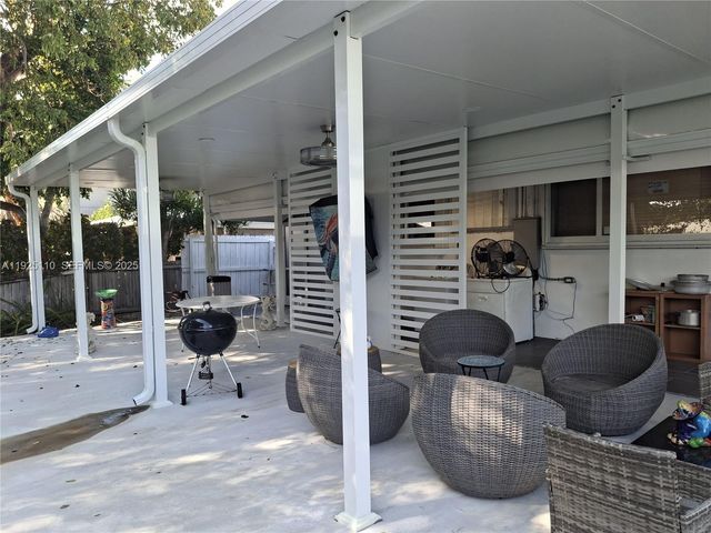 29 Bonefish Ave, Key Largo, FL 33037