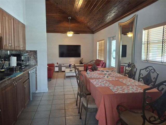 29 Bonefish Ave, Key Largo, FL 33037