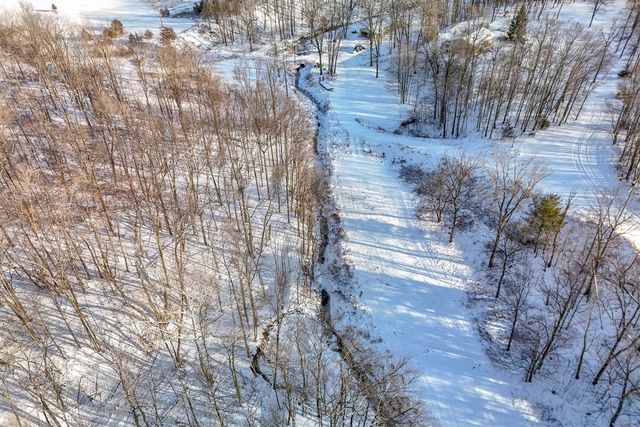 10001 Pioneer Road, Osseo, MI 49266