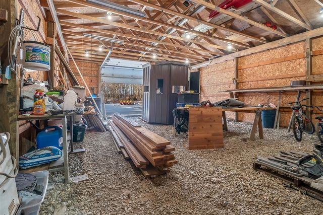 10001 Pioneer Road, Osseo, MI 49266