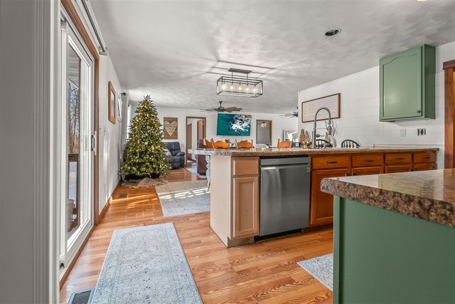 10001 Pioneer Road, Osseo, MI 49266