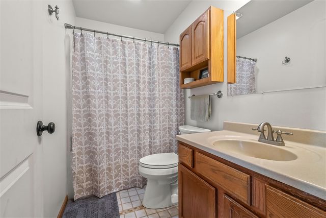 10001 Pioneer Road, Osseo, MI 49266