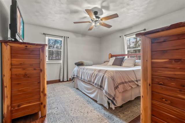 10001 Pioneer Road, Osseo, MI 49266