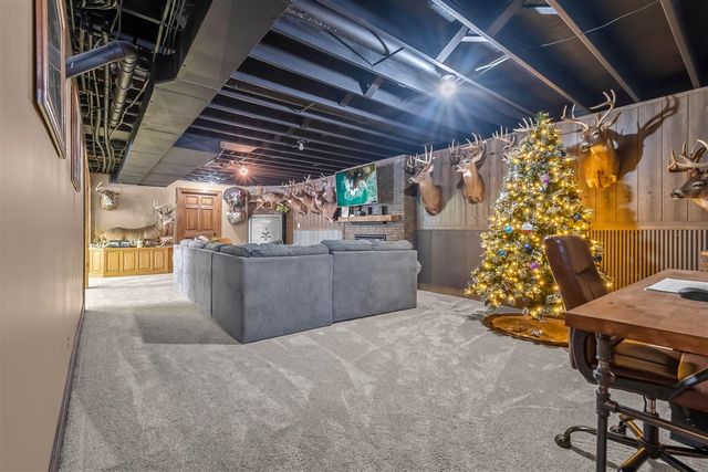 10001 Pioneer Road, Osseo, MI 49266