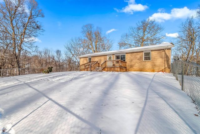 10001 Pioneer Road, Osseo, MI 49266