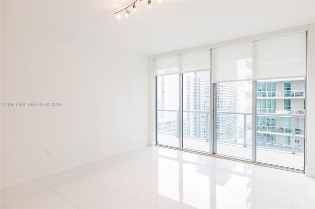 1111 SW 1st Ave 3216-N, Miami, FL 33130