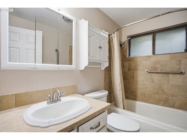 3505 Ne 45TH St Unit A, Vancouver, WA 98661