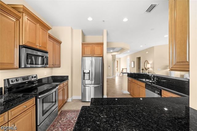 10391 Glastonbury CIR 202, Fort Myers, FL 33913