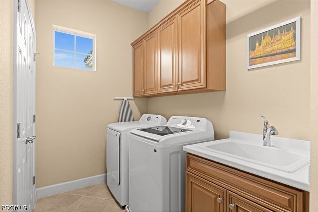 10391 Glastonbury CIR 202, Fort Myers, FL 33913