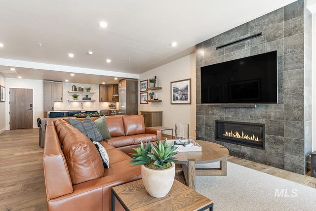 740 Village Drive G07, Donnelly, ID 83615