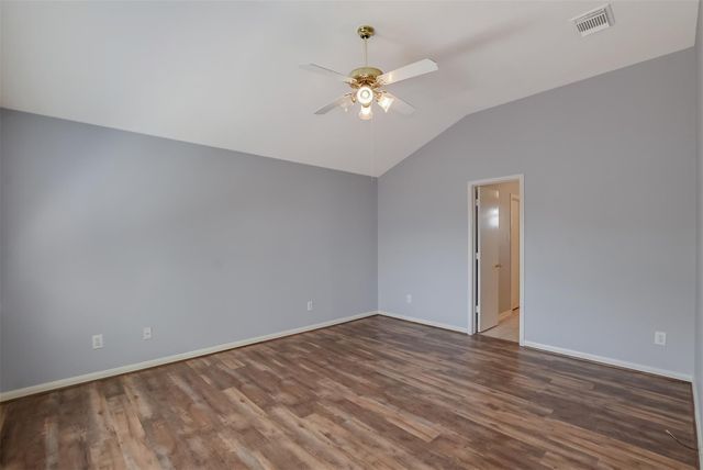 855 Lake View Drive, Montgomery, TX 77356