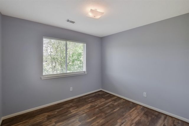 855 Lake View Drive, Montgomery, TX 77356