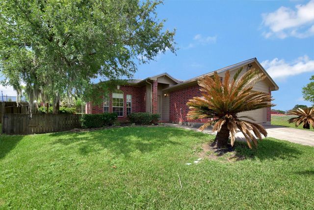 855 Lake View Drive, Montgomery, TX 77356