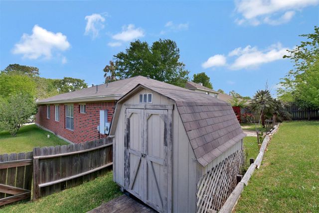 855 Lake View Drive, Montgomery, TX 77356