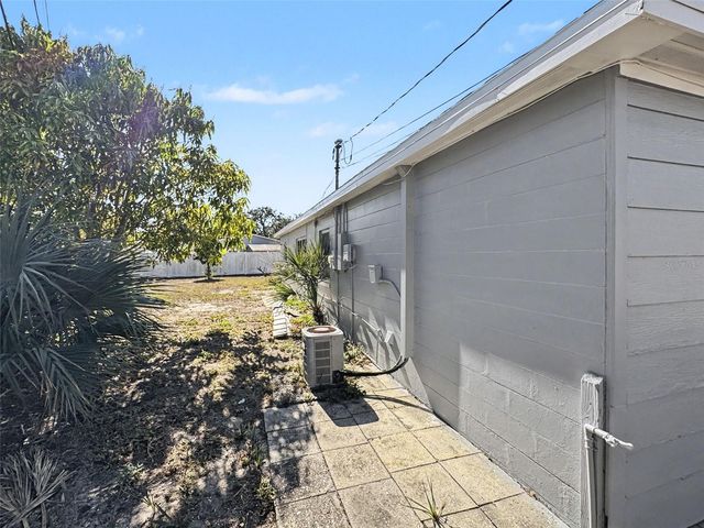 6318 MASSACHUSETTS AVENUE, New Port Richey, FL 34653