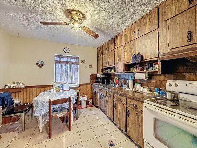 6318 MASSACHUSETTS AVENUE, New Port Richey, FL 34653