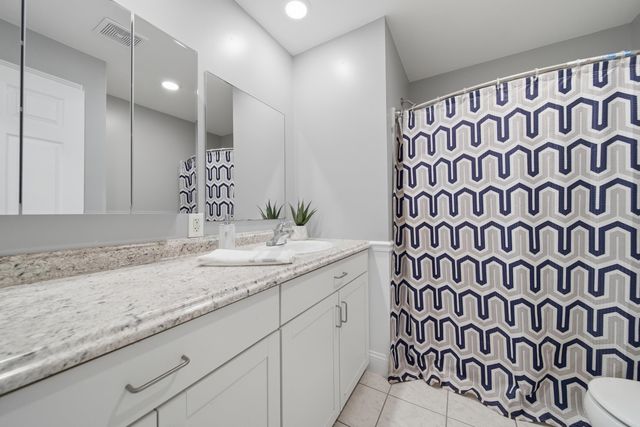 17 Trues Parkway, Sandown, NH 03873