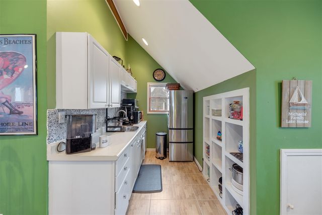 9177 Shady Lane, Lakeside, MI 49116