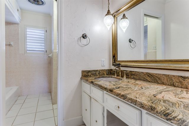 6905 Culver Avenue, Fort Worth, TX 76116