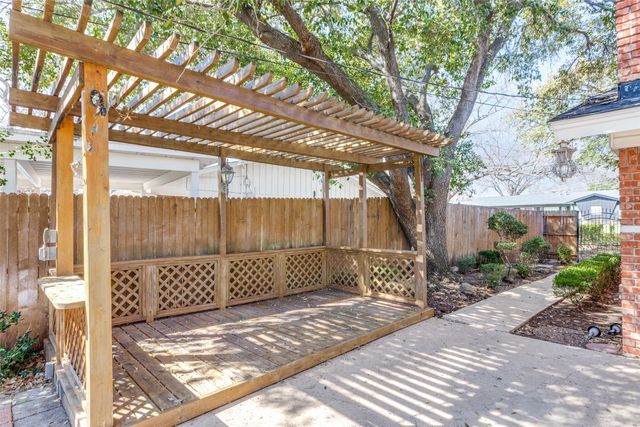 6905 Culver Avenue, Fort Worth, TX 76116