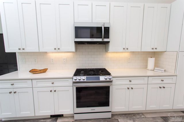 20 W Gathering Green, Pensacola, FL 32502