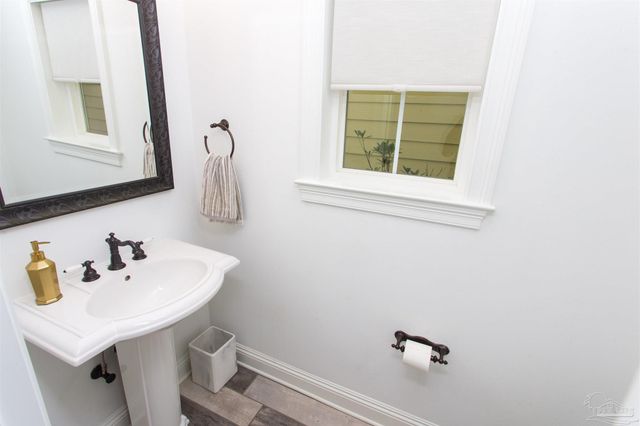 20 W Gathering Green, Pensacola, FL 32502