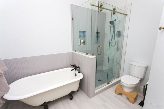 20 W Gathering Green, Pensacola, FL 32502