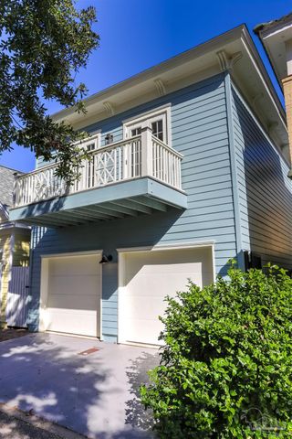 20 W Gathering Green, Pensacola, FL 32502