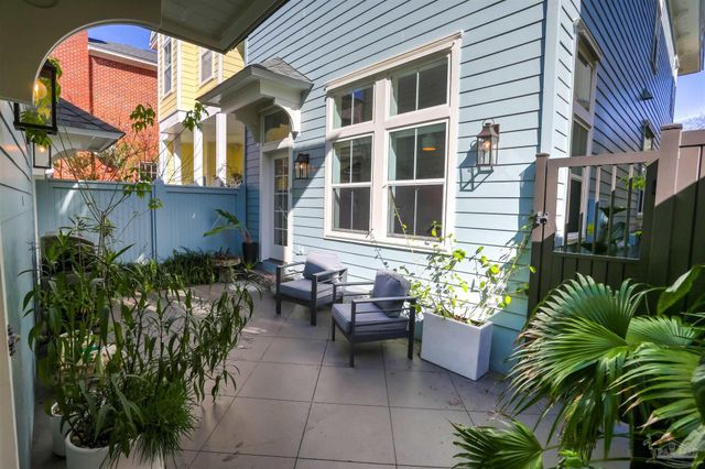 20 W Gathering Green, Pensacola, FL 32502