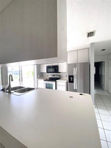 1129 APPLE TERRACE, Leesburg, FL 34748