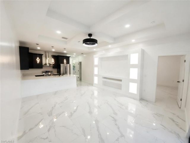 5358 30th ST SW, Lehigh Acres, FL 33973