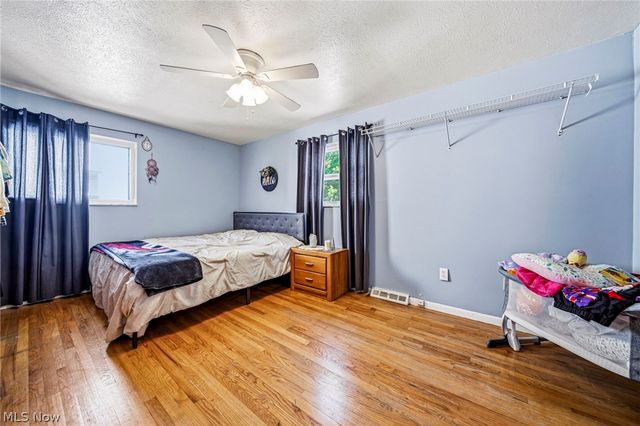 7519 Pinehurst Drive, Mentor On The Lake, OH 44060