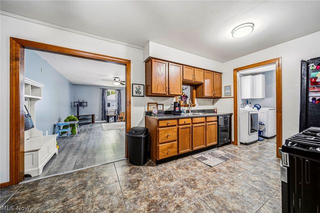 7519 Pinehurst Drive, Mentor On The Lake, OH 44060