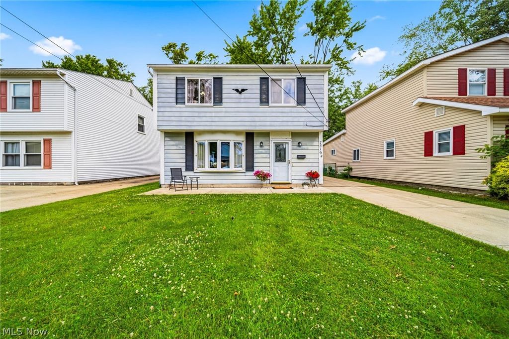 7519 Pinehurst Drive, Mentor On The Lake, OH 44060