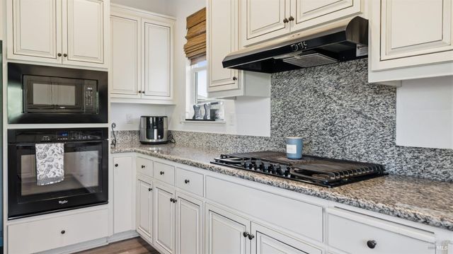 248 Aster St, Vacaville, CA 95688