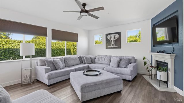 248 Aster St, Vacaville, CA 95688