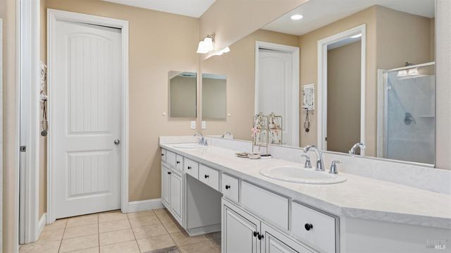 248 Aster St, Vacaville, CA 95688