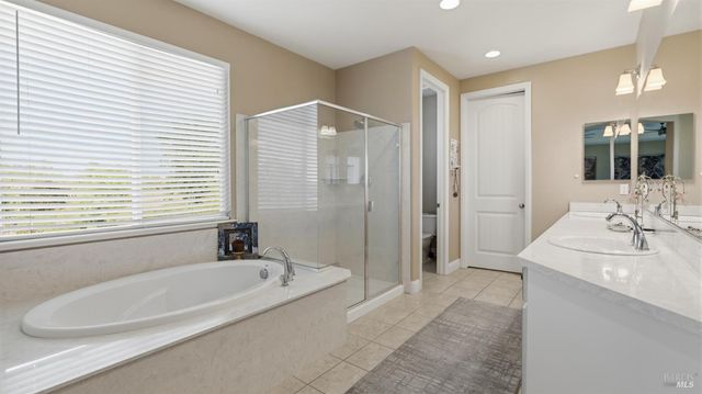 248 Aster St, Vacaville, CA 95688